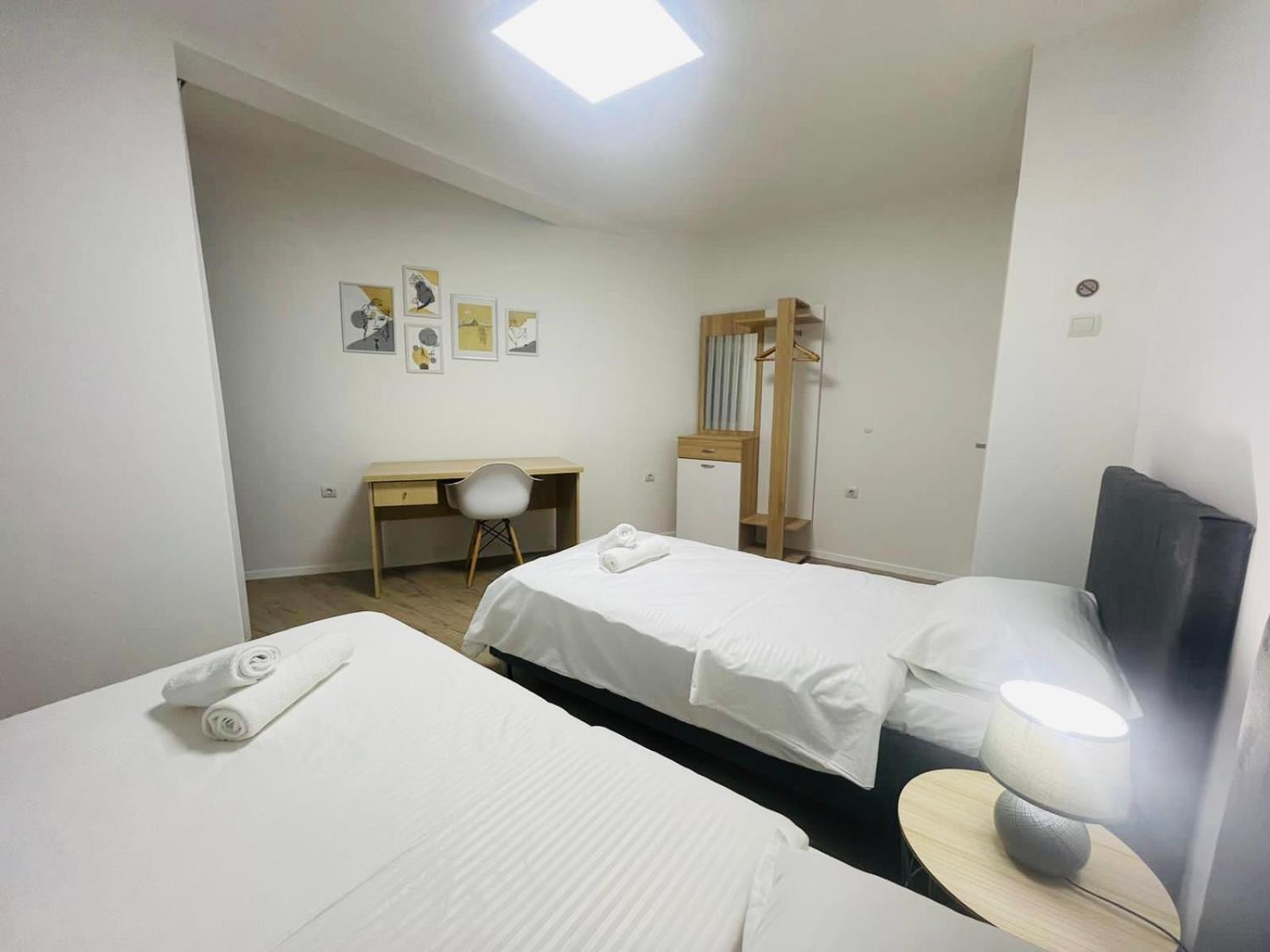 Pristinanest Hotell Eksteriør bilde