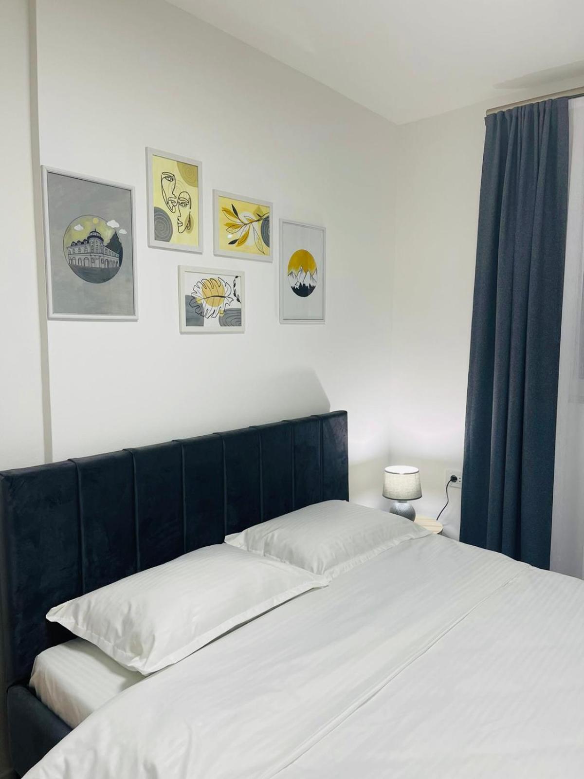 Pristinanest Hotell Eksteriør bilde